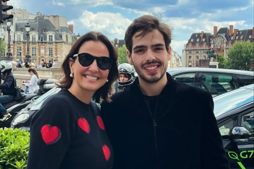 Luciana Cardoso com o filho