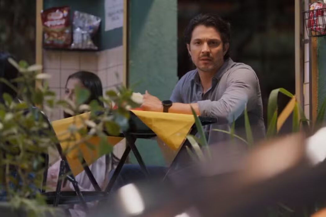 Paulinho (Rômulo Estrela) em