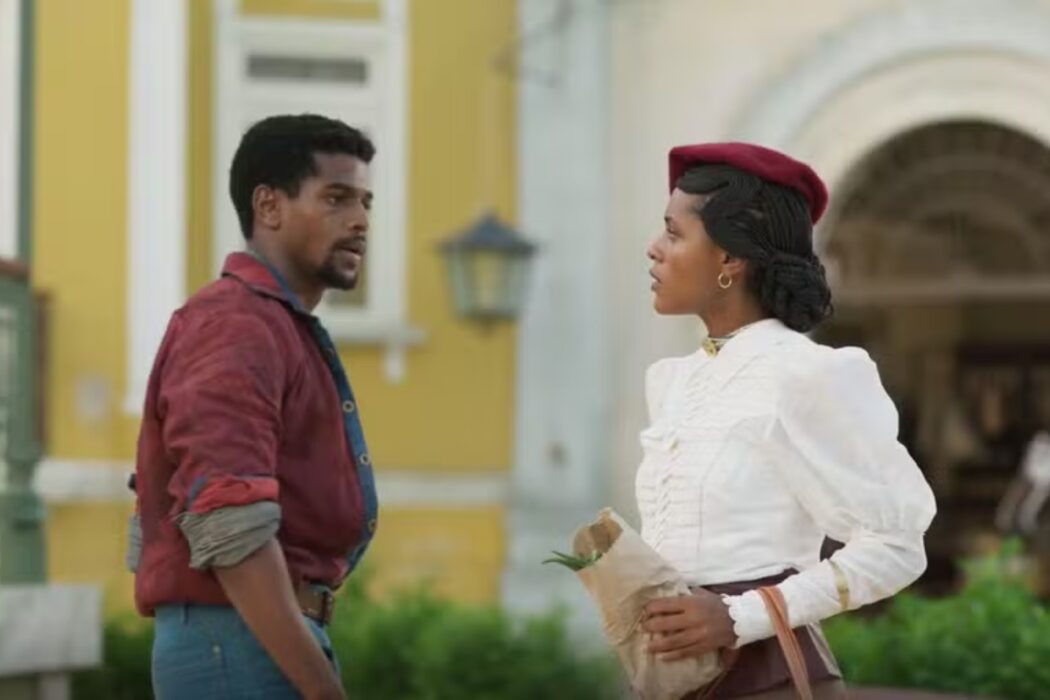 Tonho faz perguntas sobre a vida de Alika