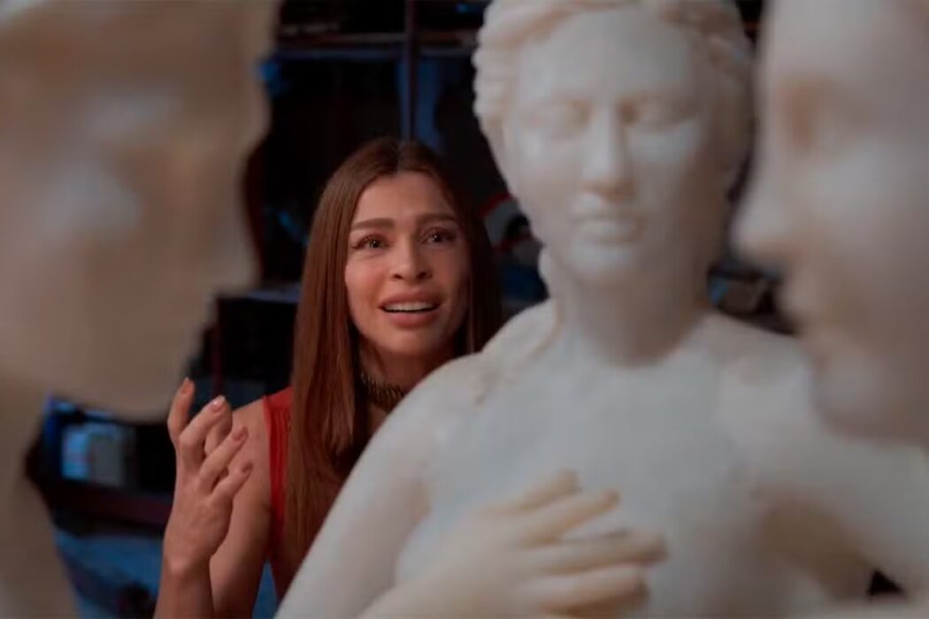 Arminda (Grazi Massafera)