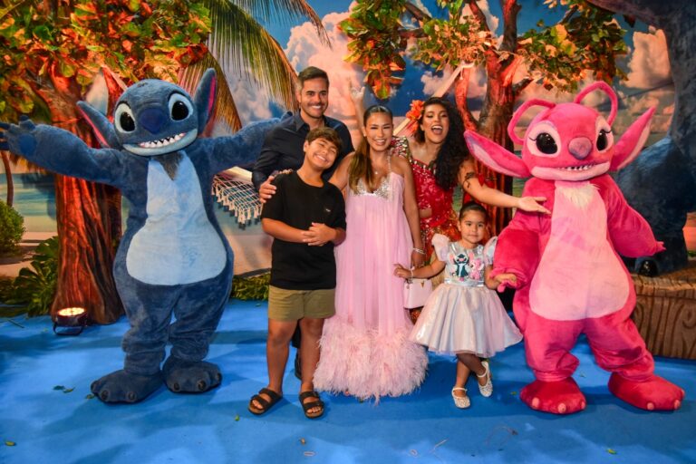 Kaká Diniz, Simone Mendes e os filhos