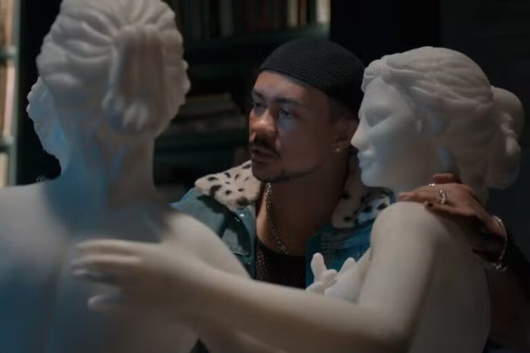 Antes da missão de Kasper, Bagdá já havia estado frente a frente com as Três Graças na mansão de Arminda