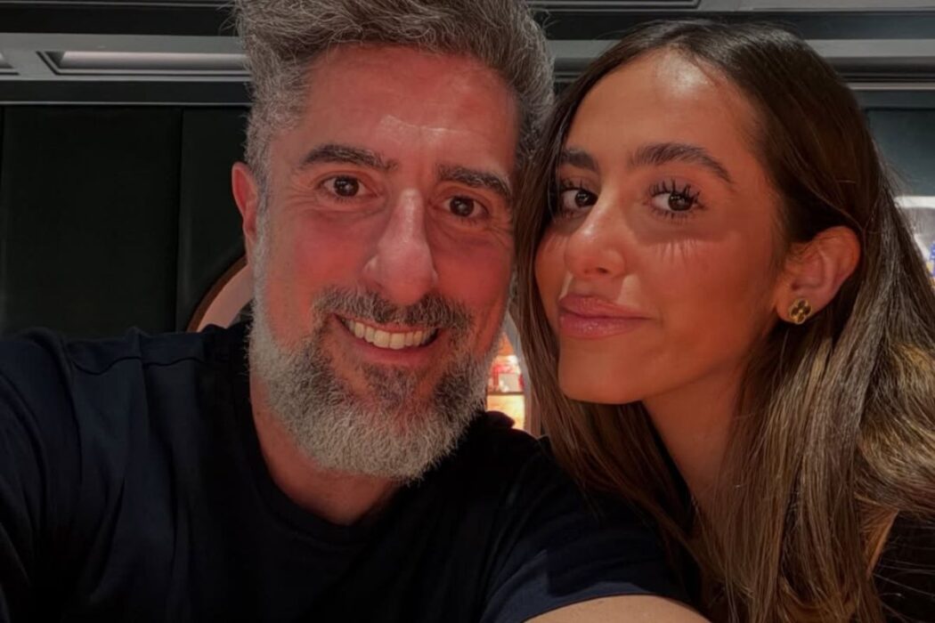 Marcos Mion com a filha