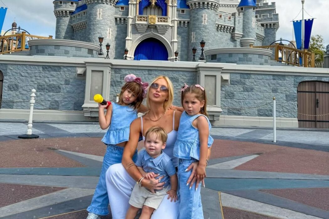 Virginia Fonseca com os filhos