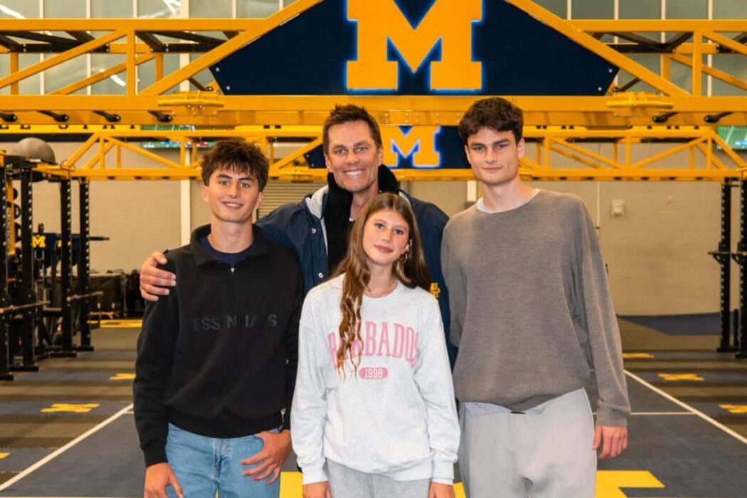 Tom Brady com os filhos