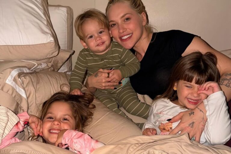 Virginia Fonseca com os filhos